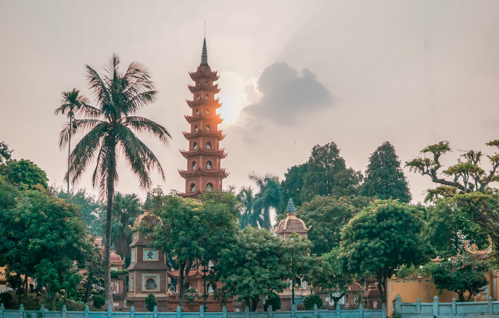 2026年 03/04 越南河內．下龍灣．富國島 豪華11日遊 原居地(北美地區)出發